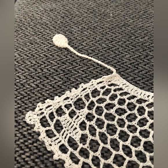 Vintage 1990’s Hand Crafted Crocheted Collar, 11“ Wide (Fits A Smaller Neck) - Picture 2 of 7